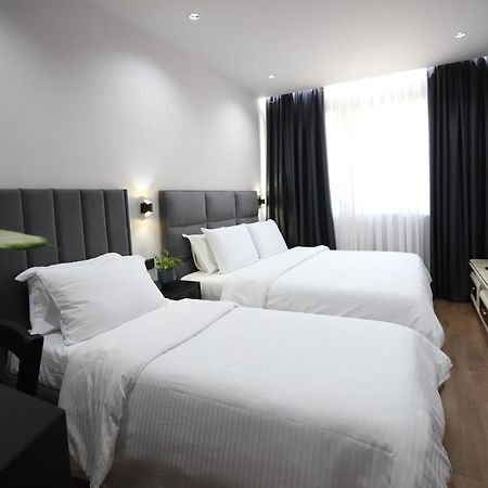 Imperator Hotel Tiranë Eksteriør bilde