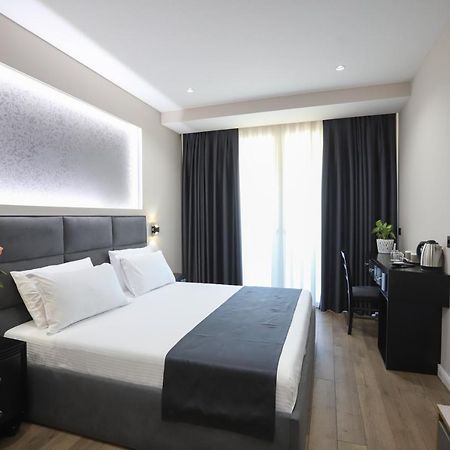Imperator Hotel Tiranë Eksteriør bilde