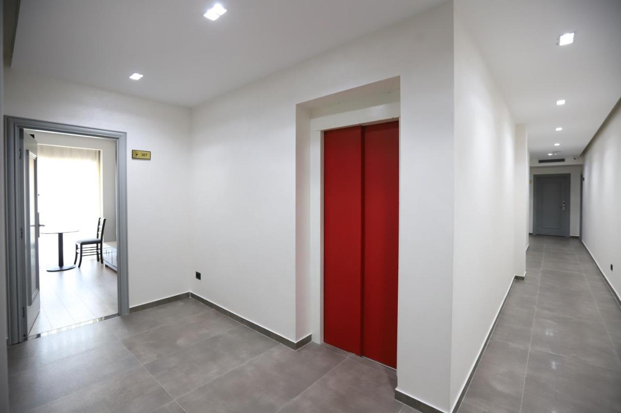 Imperator Hotel Tiranë Eksteriør bilde