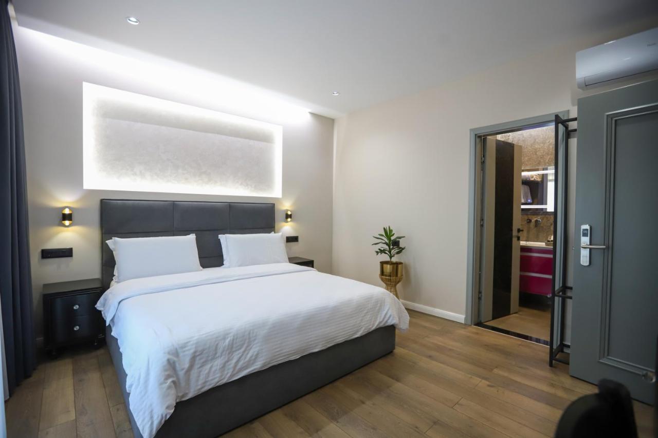 Imperator Hotel Tiranë Eksteriør bilde