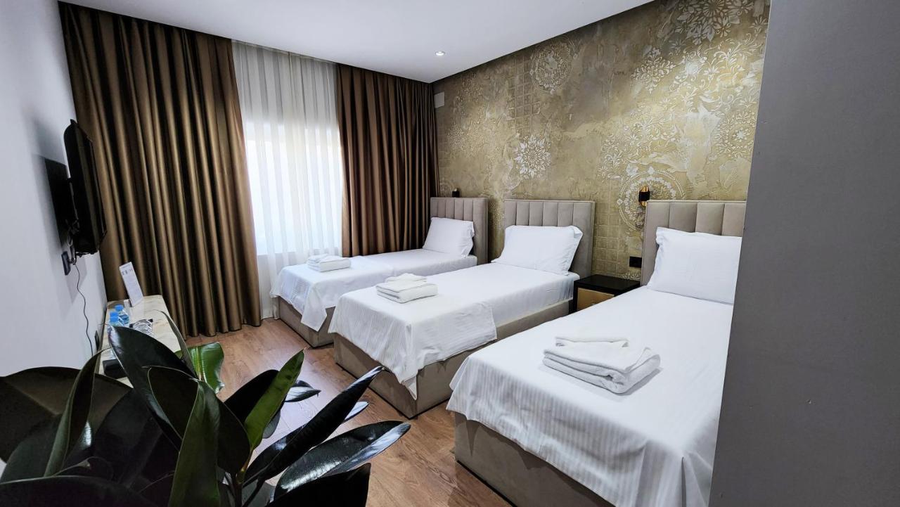 Imperator Hotel Tiranë Eksteriør bilde