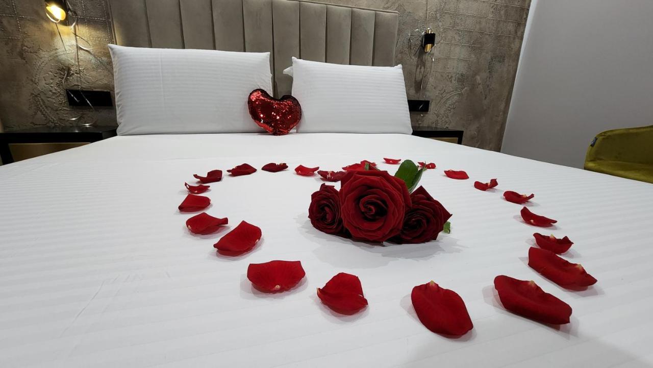 Imperator Hotel Tiranë Eksteriør bilde